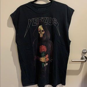 YEEZUS Concert merch cut off t-shirt